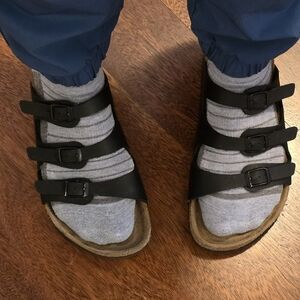 Birkenstock black 3 strap sandals. Gently worn size 39